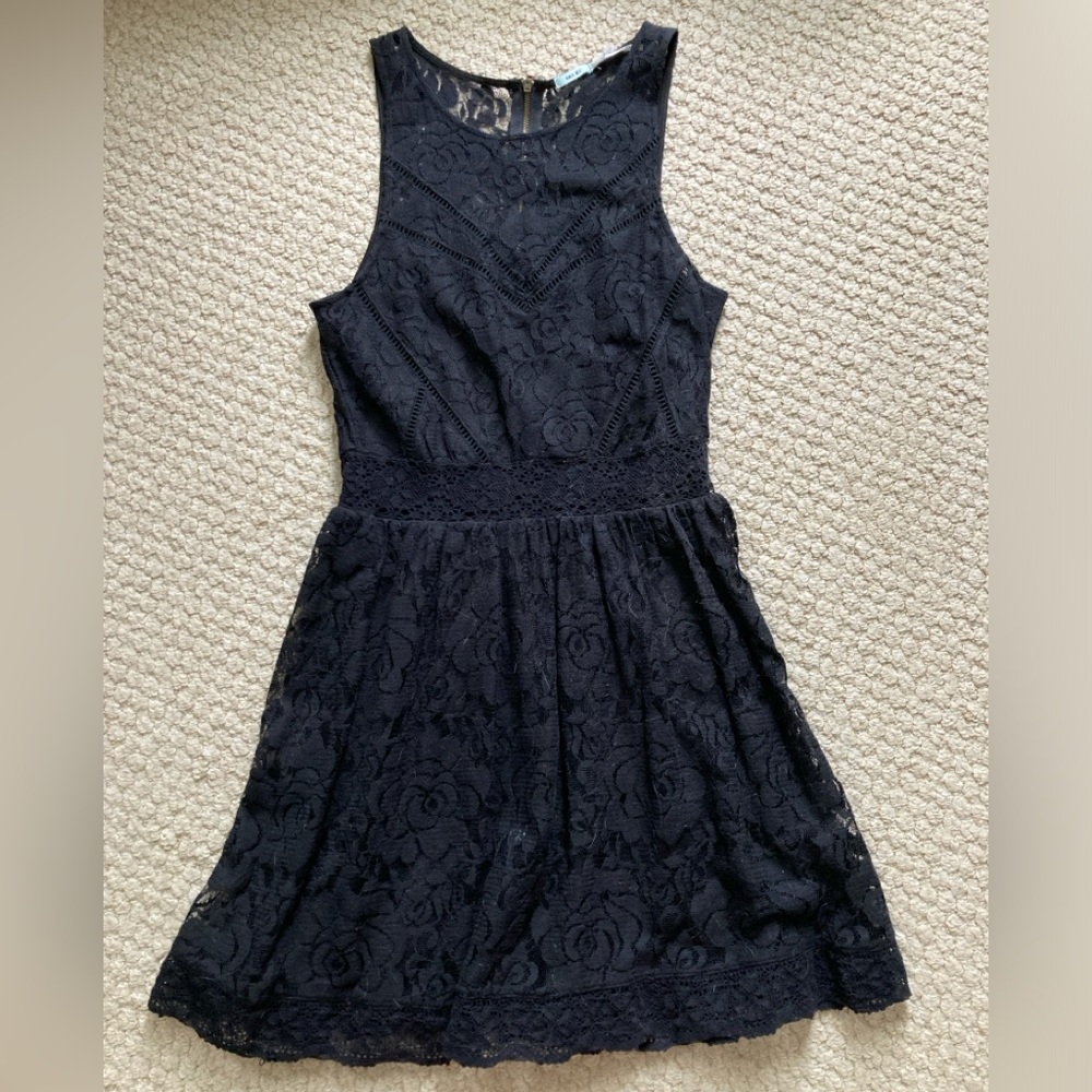 Kimchi Blue Black Lace Skater Dress Small